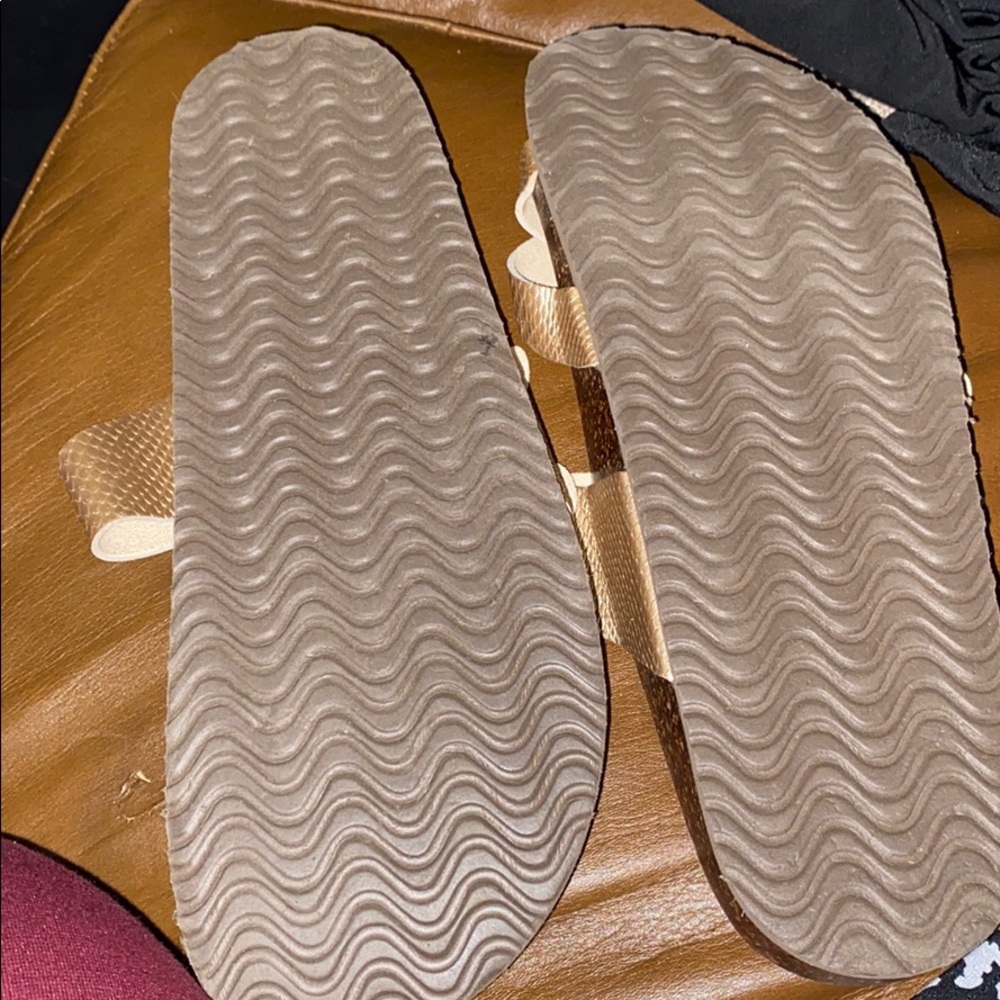 Sandals - Picture 3 of 3